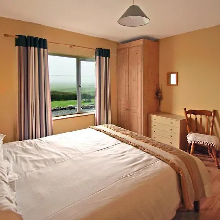 4 Bed In Clifden Oc-i243 * Belleek